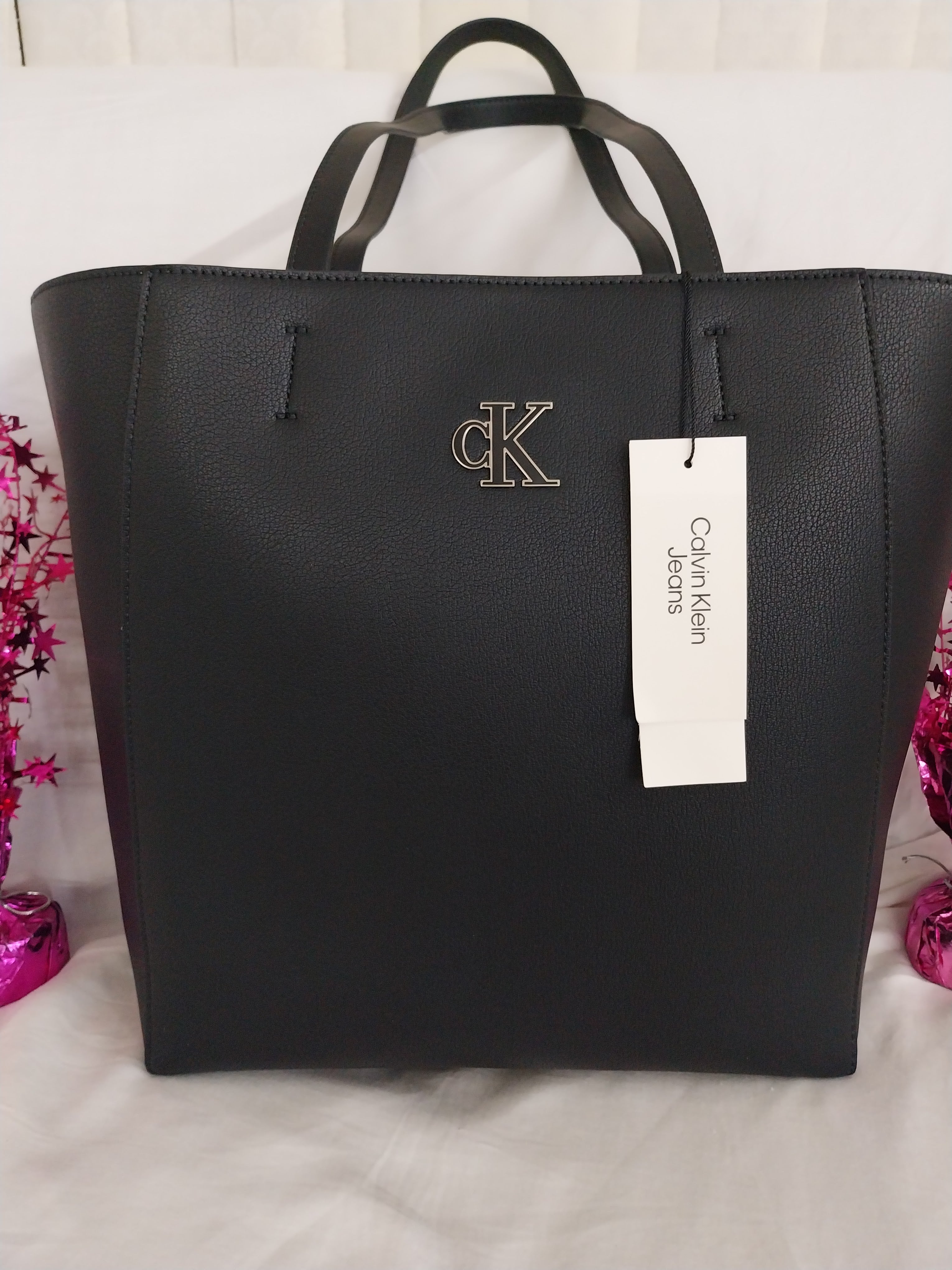 Calvin klein signature leather bag